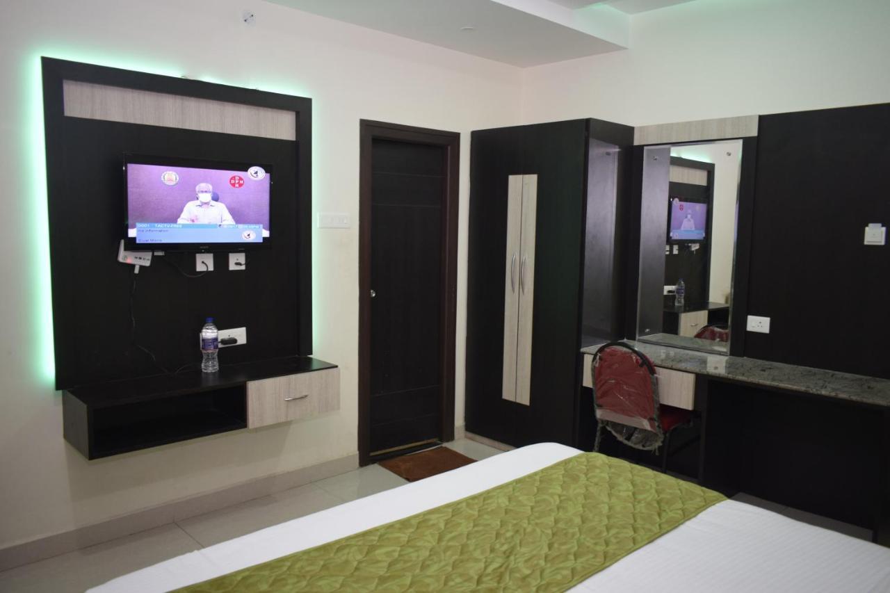 Shri Subham Residency Hotel Tiruchirappalli Buitenkant foto