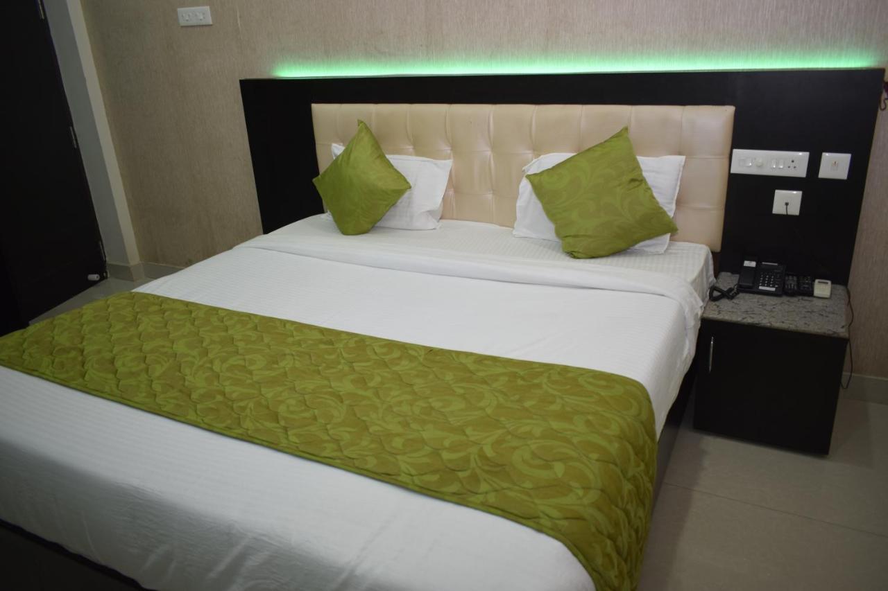 Shri Subham Residency Hotel Tiruchirappalli Buitenkant foto